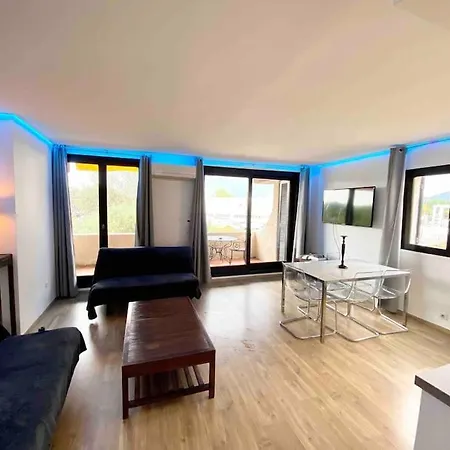 Marinesappartement, La Terrasse Tropezienne Διαμέρισμα *