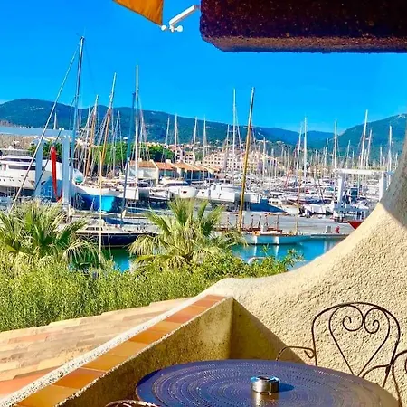 Marinesappartement, La Terrasse Tropezienne סן טרופז
